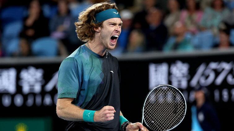 Hamburg SF previews and predictions: Rublev vs. Auger-Aliassime, Cobolli vs. Etcheverry
