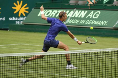 Men’s Tennis Secures NCAA Championship Spot, Set to Battle Alabama in Palo Alto!