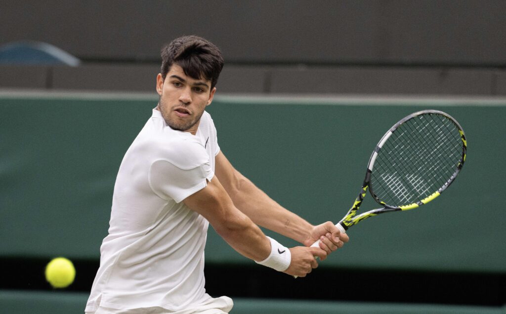 Bowdoin Men’s Tennis Dominates Hamilton to Secure Spot in NESCAC Quarterfinals!
