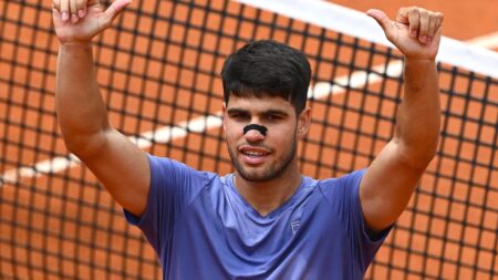 Exciting Showdowns Ahead: Alcaraz Takes on Djere and Fils Faces Tsitsipas in Rome R3!