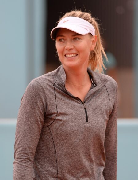 Sharapova’s Refreshing Choice: Why She’s Sipping on Stella Artois!
