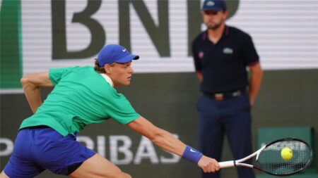 Thrilling Showdowns Ahead: Musetti vs. Rune and Tiafoe vs. Altmaier in French Open Round 4!