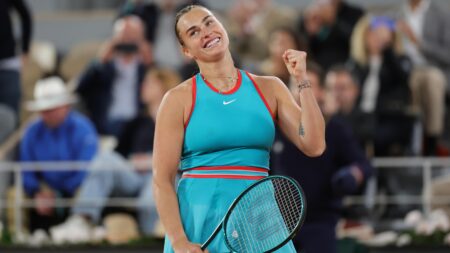 Clash of Titans: Sabalenka and Swiatek Set for Epic French Open Semifinal Showdown!