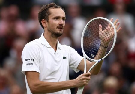 Exciting Showdowns Ahead: Medvedev Takes on Halys and Tsitsipas Faces Michelsen!