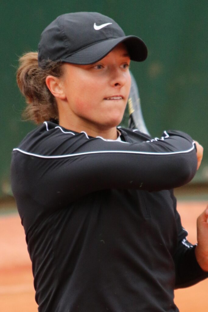 Swiatek Shares Her Insights on the Challenges of Promoting Women’s Tennis