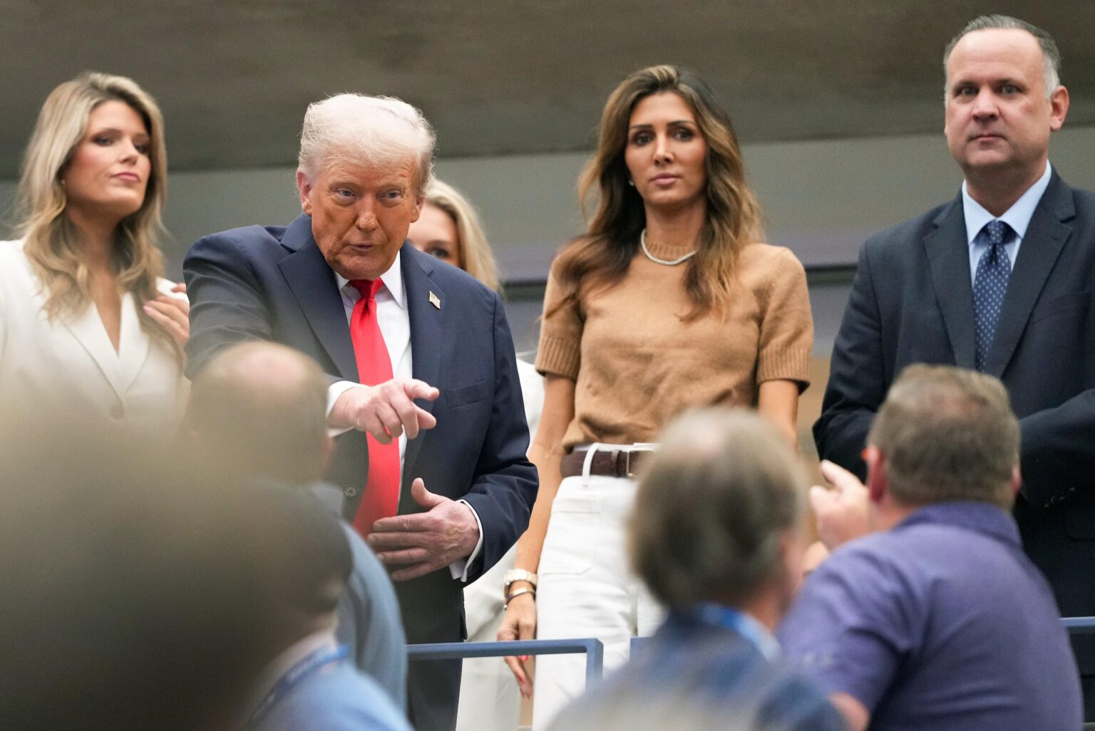 Donald Trump Makes a Splash at US Open Men’s Final Amidst Cheers and Boos