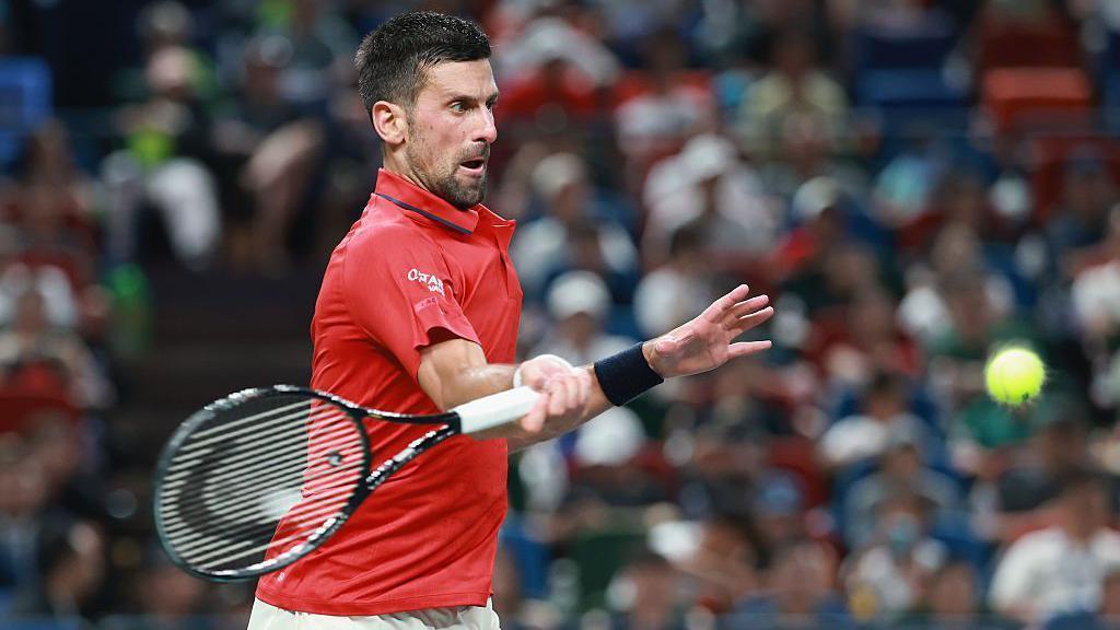Exciting Showdowns Ahead: Djokovic Takes on Bergs and Rune Faces Vacherot in Shanghai!