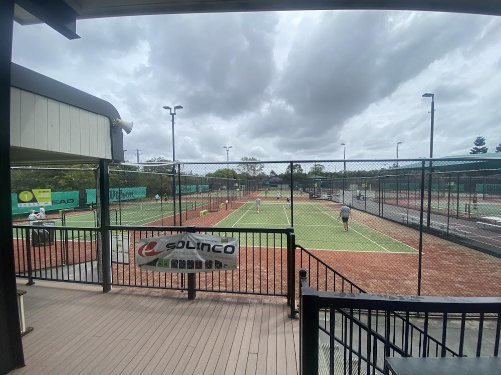 Morningside Dominates in Showdown Against Central Women’s Tennis Team