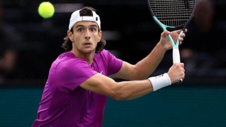 Exciting Showdowns Ahead: Musetti vs. Sonego and De Minaur vs. Diallo in Paris R2! Exciting Showdowns Ahead: Musetti vs. Sonego and De Minaur vs. Diallo in Paris R2!