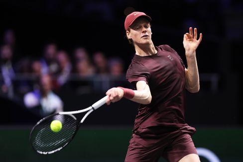 Clash of Titans: Sinner vs. Zverev – Who Will Prevail in Paris?