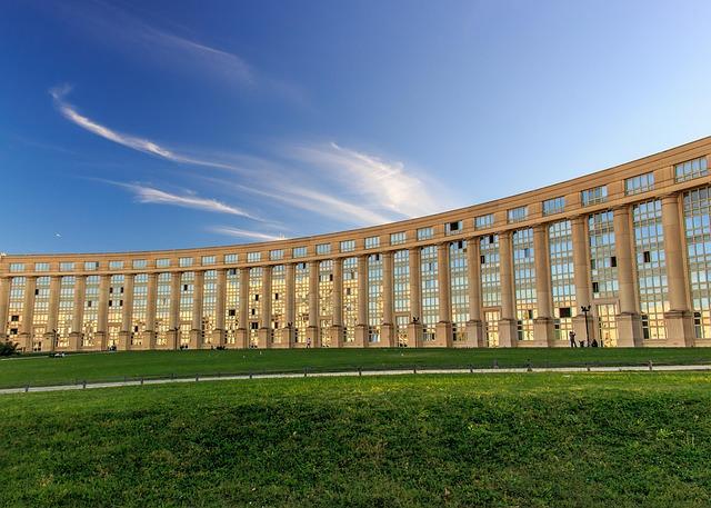 Clash of Titans: Auger-Aliassime vs. Mannarino – Final Preview and Predictions!